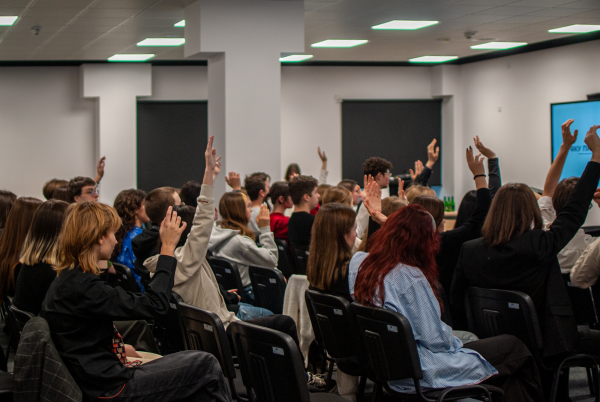 Конференція YOUTH DAY (сумісно з PAH, Centrum Wielokulturowe w Krakowie, Fundacja IB Polska)